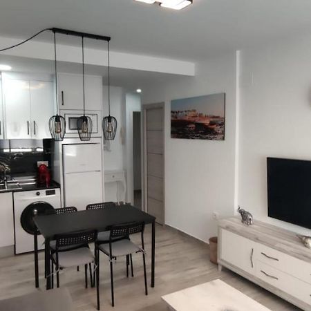 Apartamentos Sol Y Luna Conil Conil De La Frontera Zewnętrze zdjęcie
