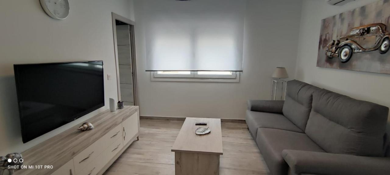Apartamentos Sol Y Luna Conil Conil De La Frontera Zewnętrze zdjęcie