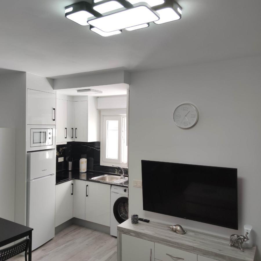 Apartamentos Sol Y Luna Conil Conil De La Frontera Zewnętrze zdjęcie